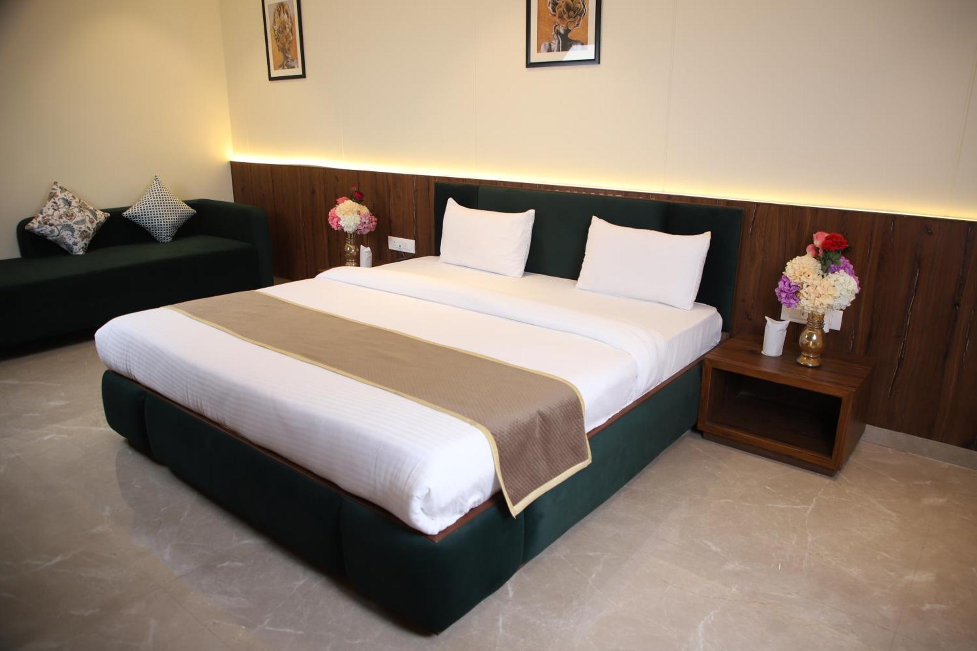 Pink Villa Boutique Hotel Meerut Luaran gambar